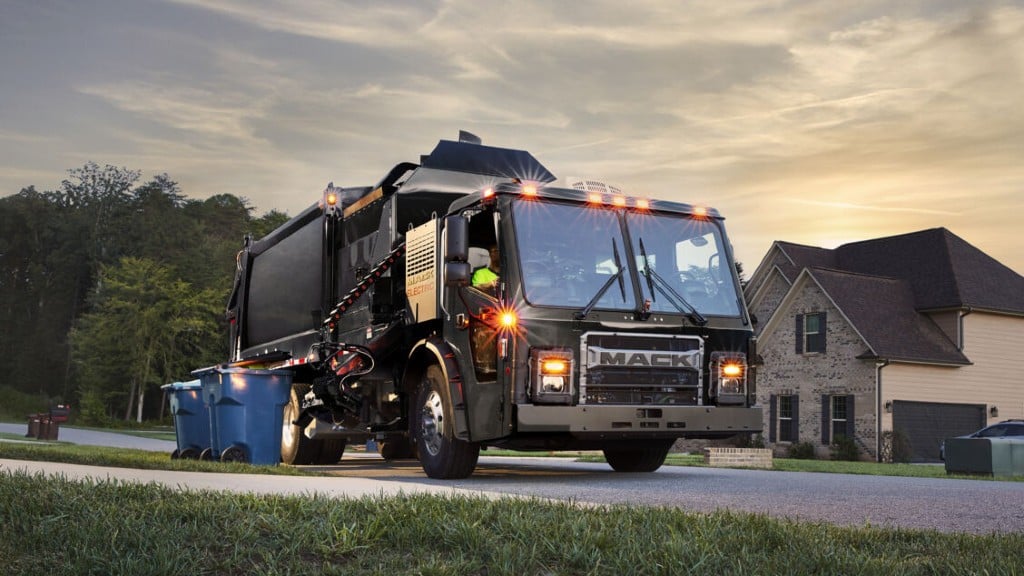 Environmental 360 Solutions orders Mack electric collection vehicle for