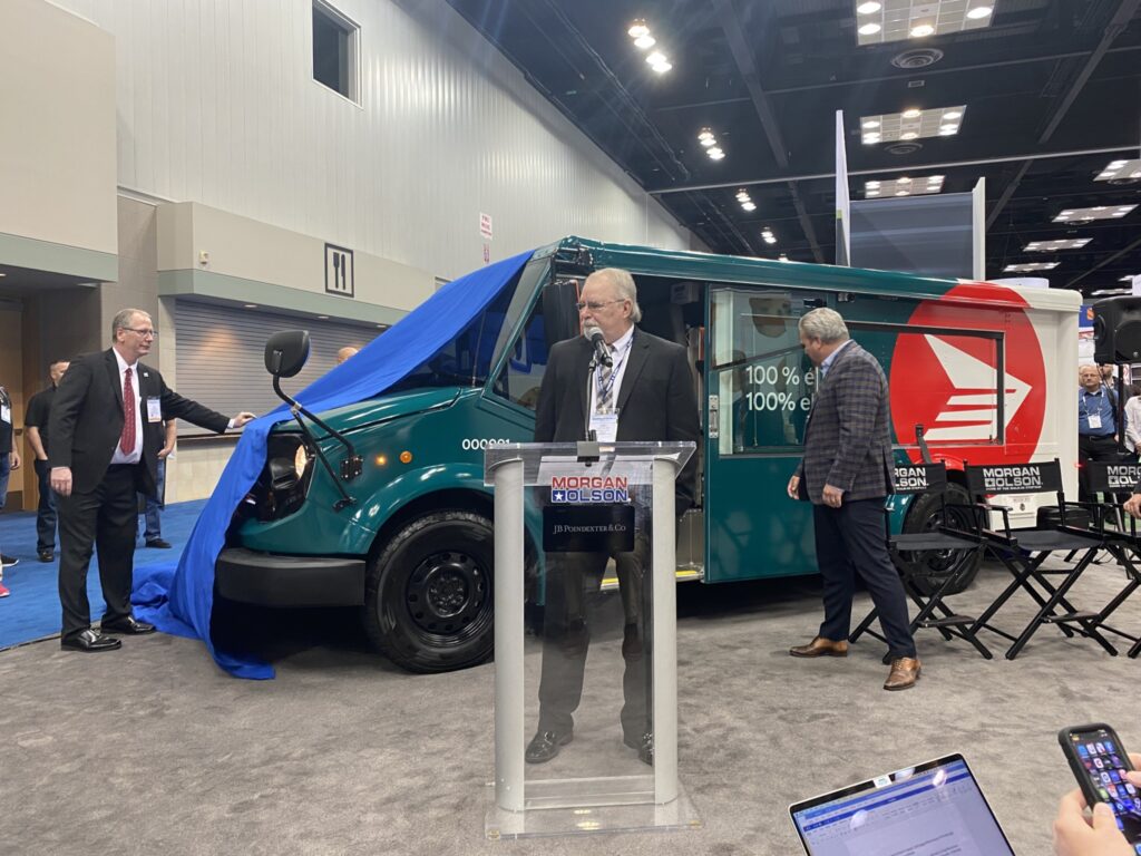Canada Post unveils electric cargo van - Truckstop Canada