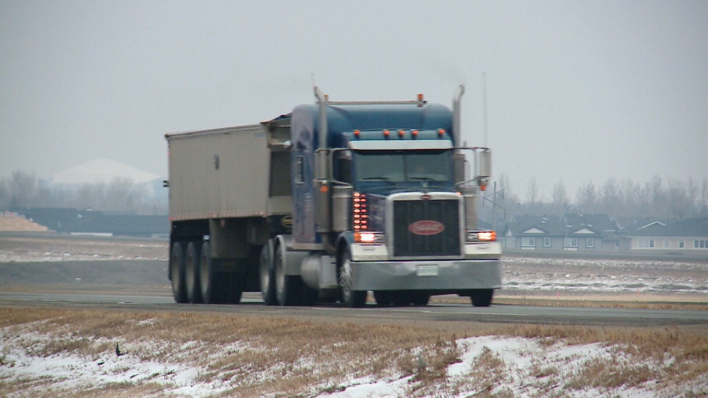 Manitoba trying to strengthen safety rules for trucking companies
