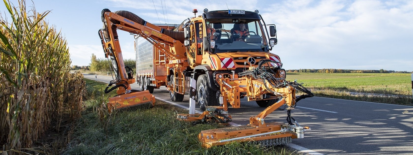 Equipped for mowing, cutting, clearing and spreading MercedesBenz